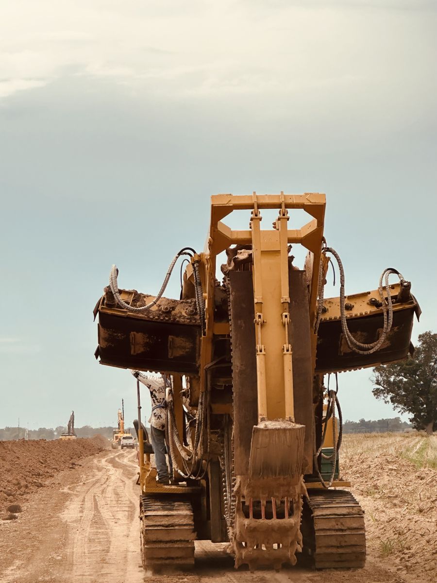 Trencor trencher walking down the right-of-way